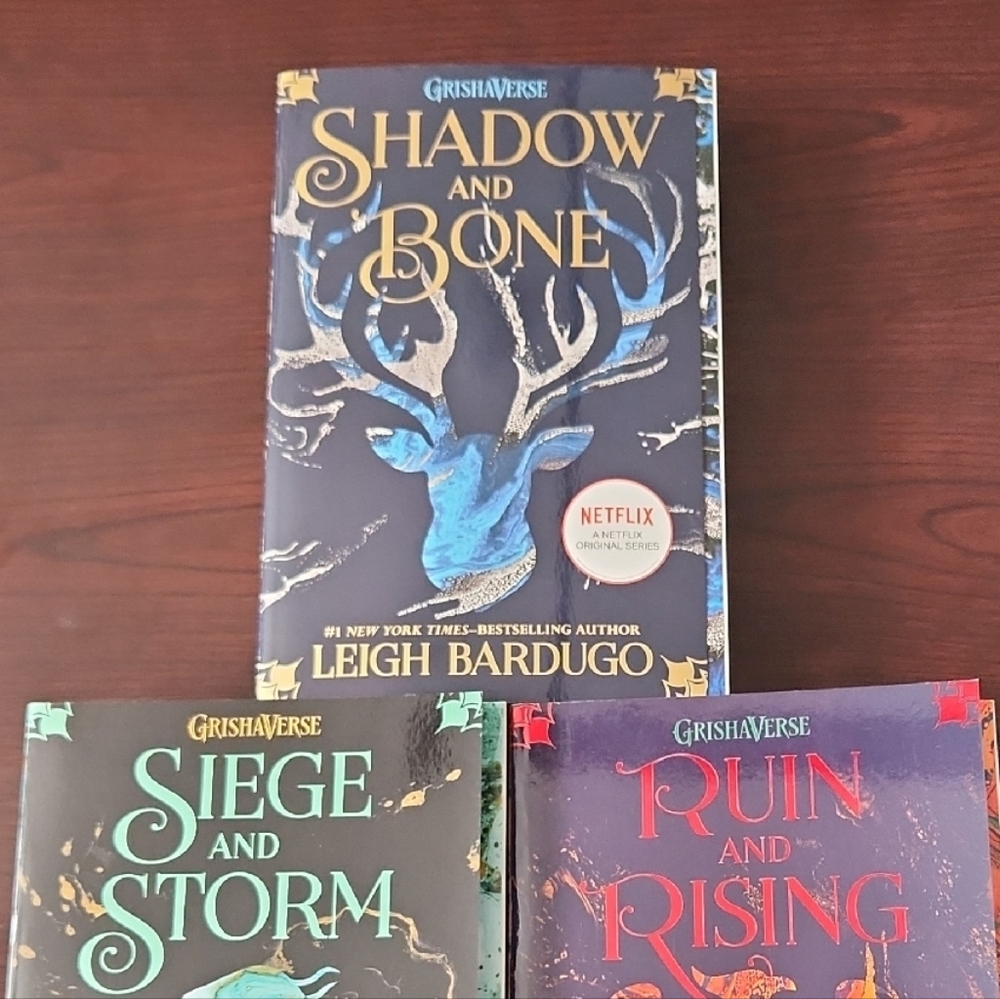 Grishaverse Book Set - Shadow and Bone, Siege and Storm, Ruin and Rising